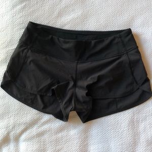 Lululemon Run Times Short (shorter length) Size 8